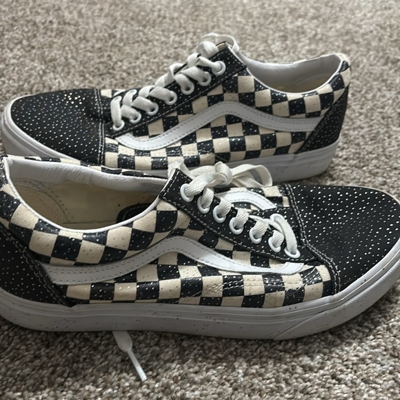 Brand new Vans. Size 9 women’s. - Picture 4 of 5